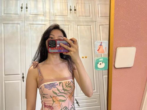 穿泳衣的女孩,永远18岁